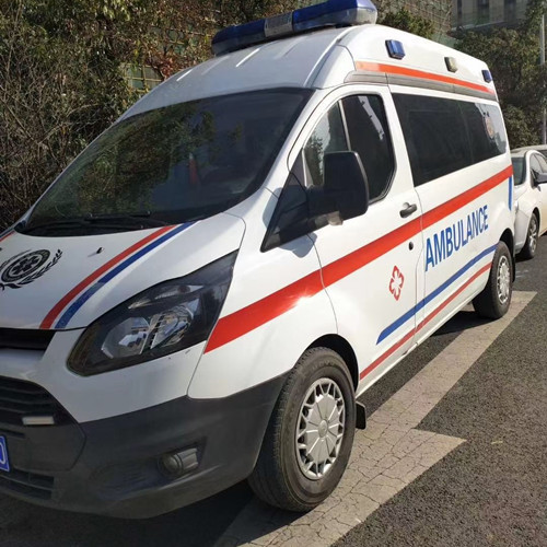 顺城品质救护车出租,为您的健康出行负责