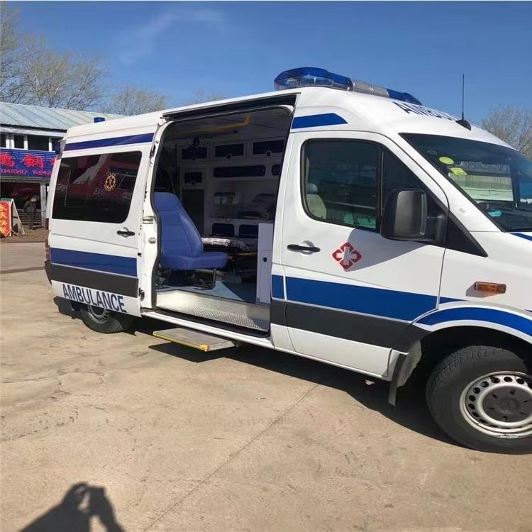顺城私人长途救护车出租转院回家